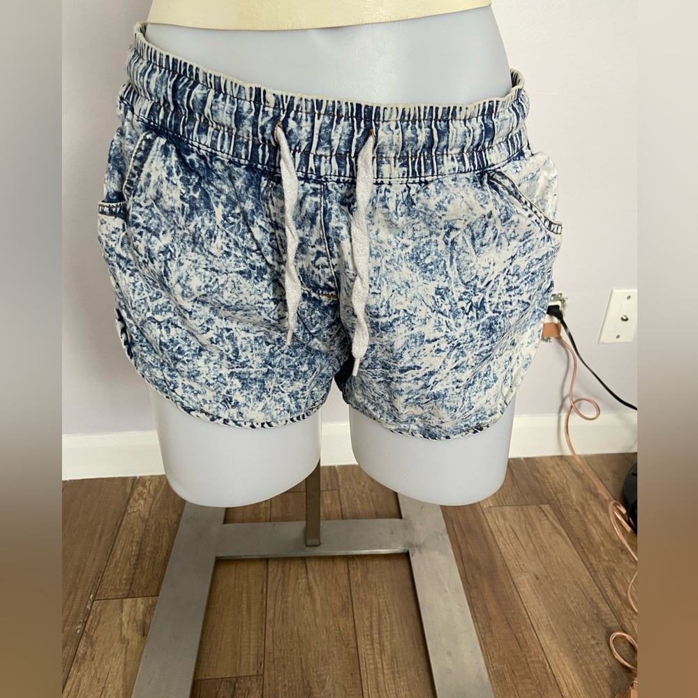 two-color denim effect shorts 🩵